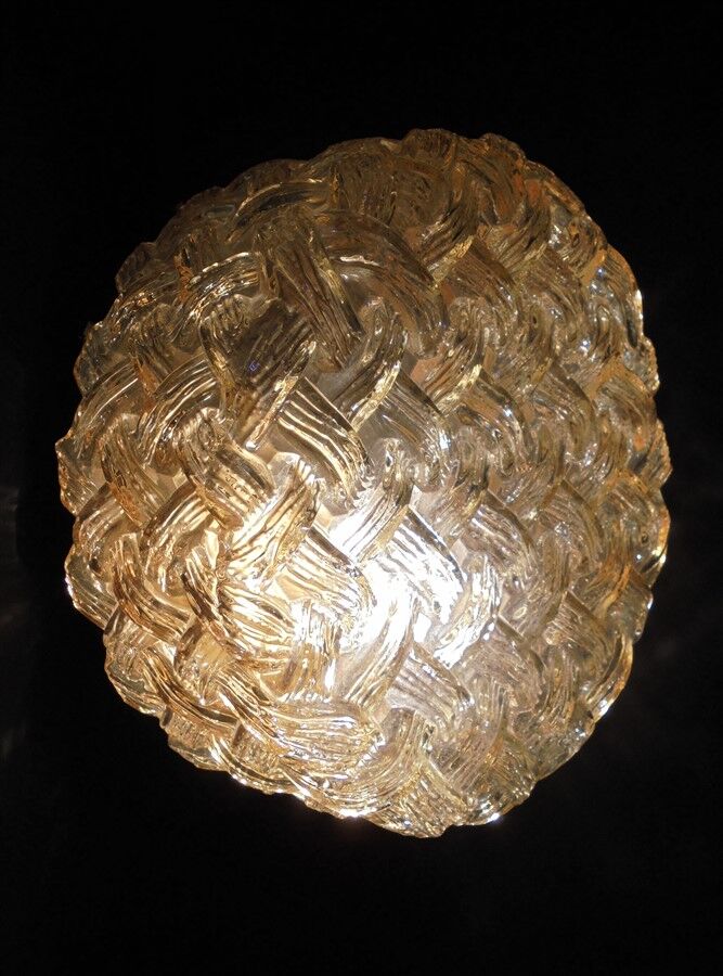 Vintage round ceiling