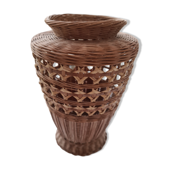 Wicker vase