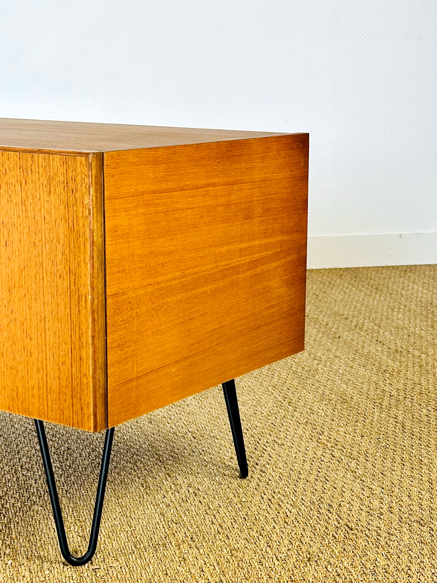 1960s minimalist Scandinavian teak sideboard
