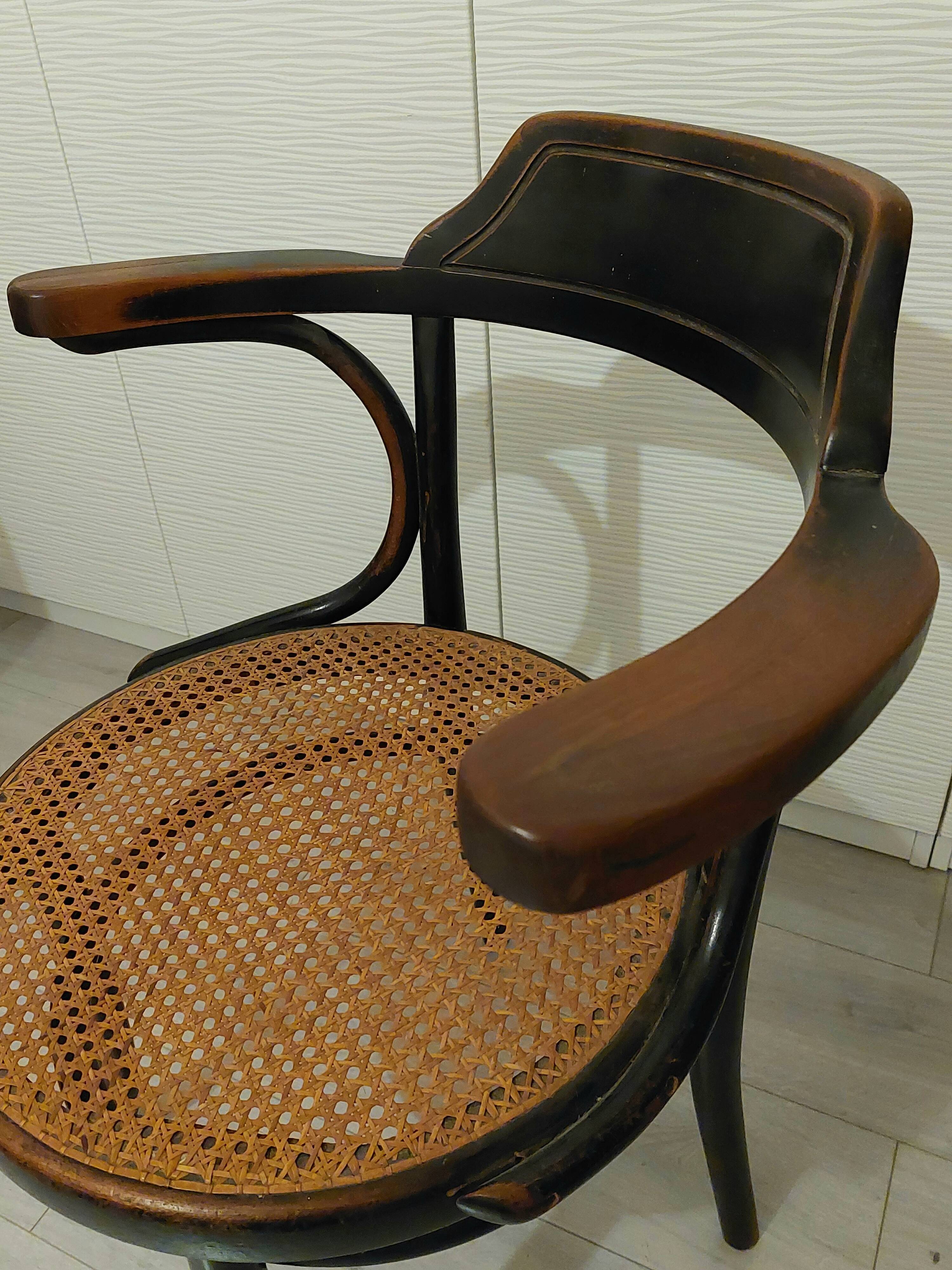 Armchair thonet