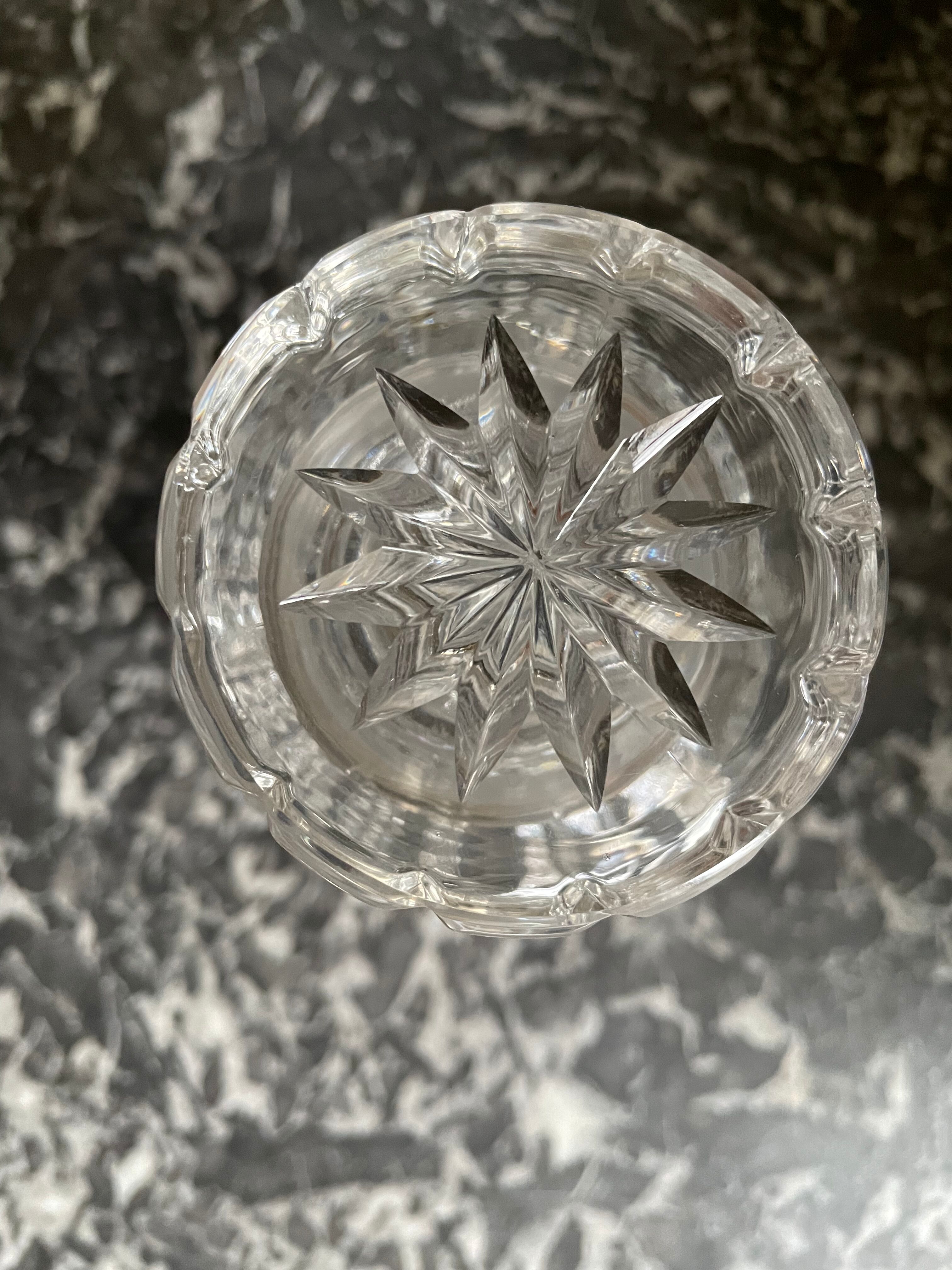 Carafon en cristal taillé H21