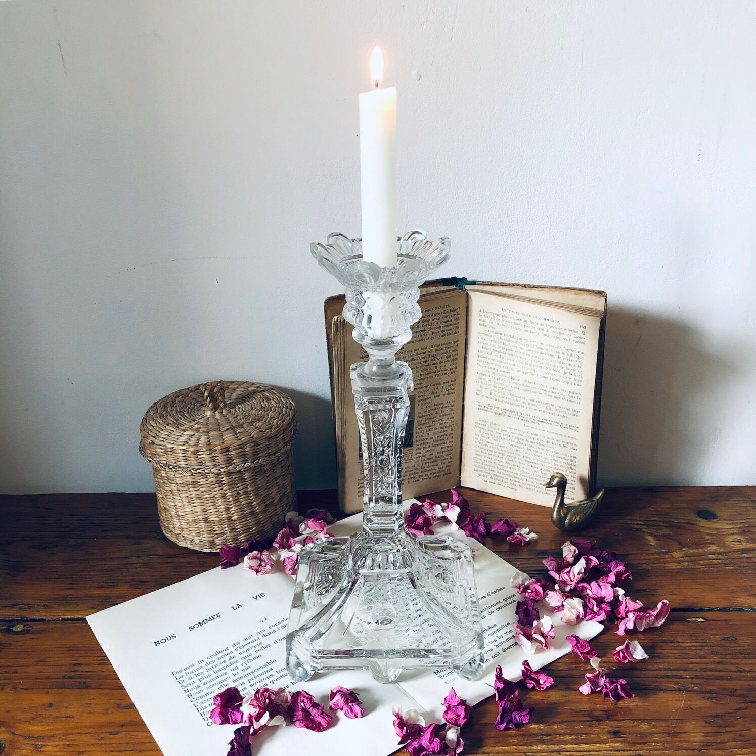 glass candlestick "The lion and the rose"