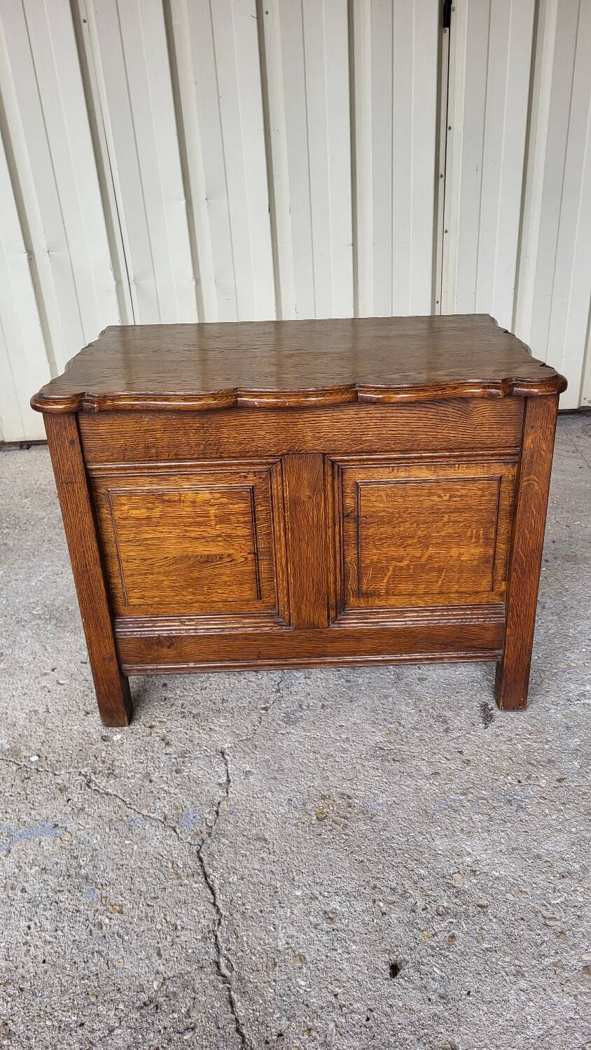 Solid oak wooden chest