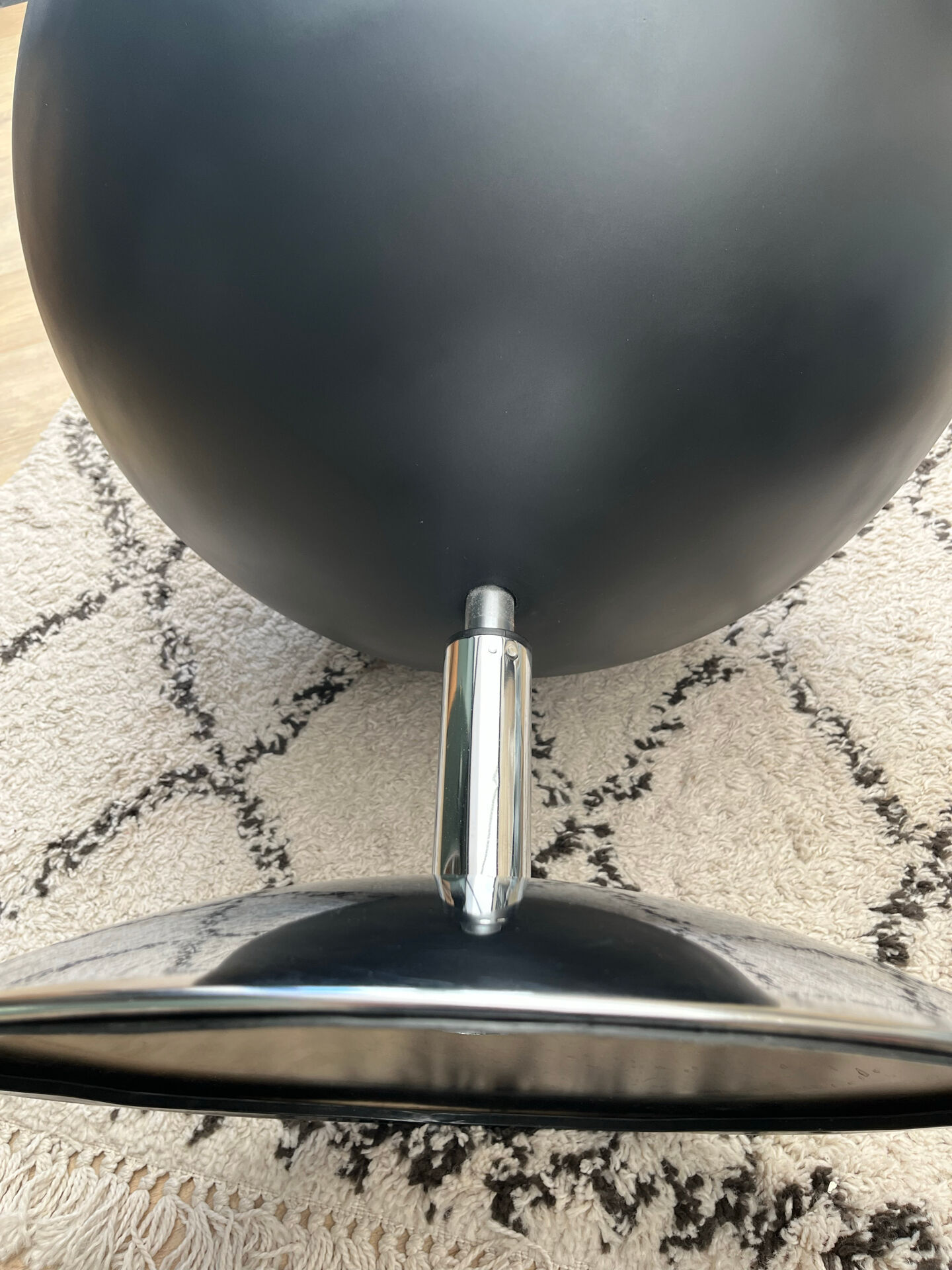 Fauteuil boule pivotant