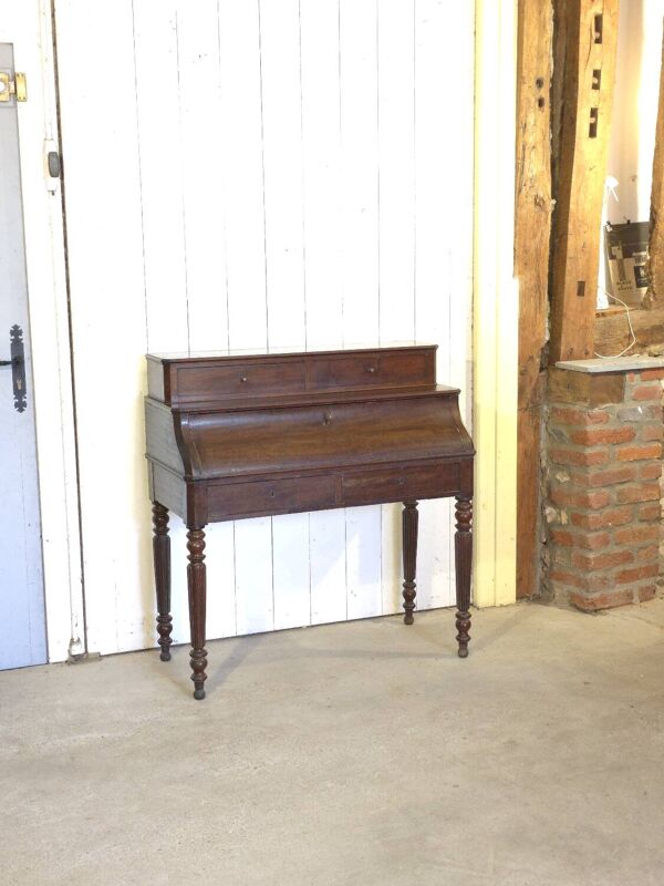 Bureau à gradin en acajou style Louis Philippe, 19ème siècle