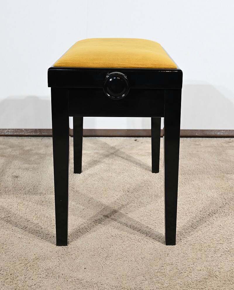 Adjustable Piano Bench, in Black Lacquered Wood – 1970