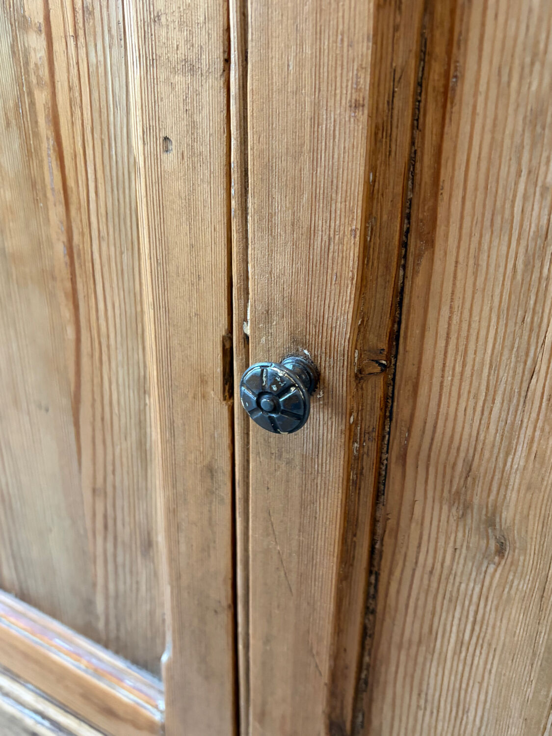 Charming little vintage Parisian buffet