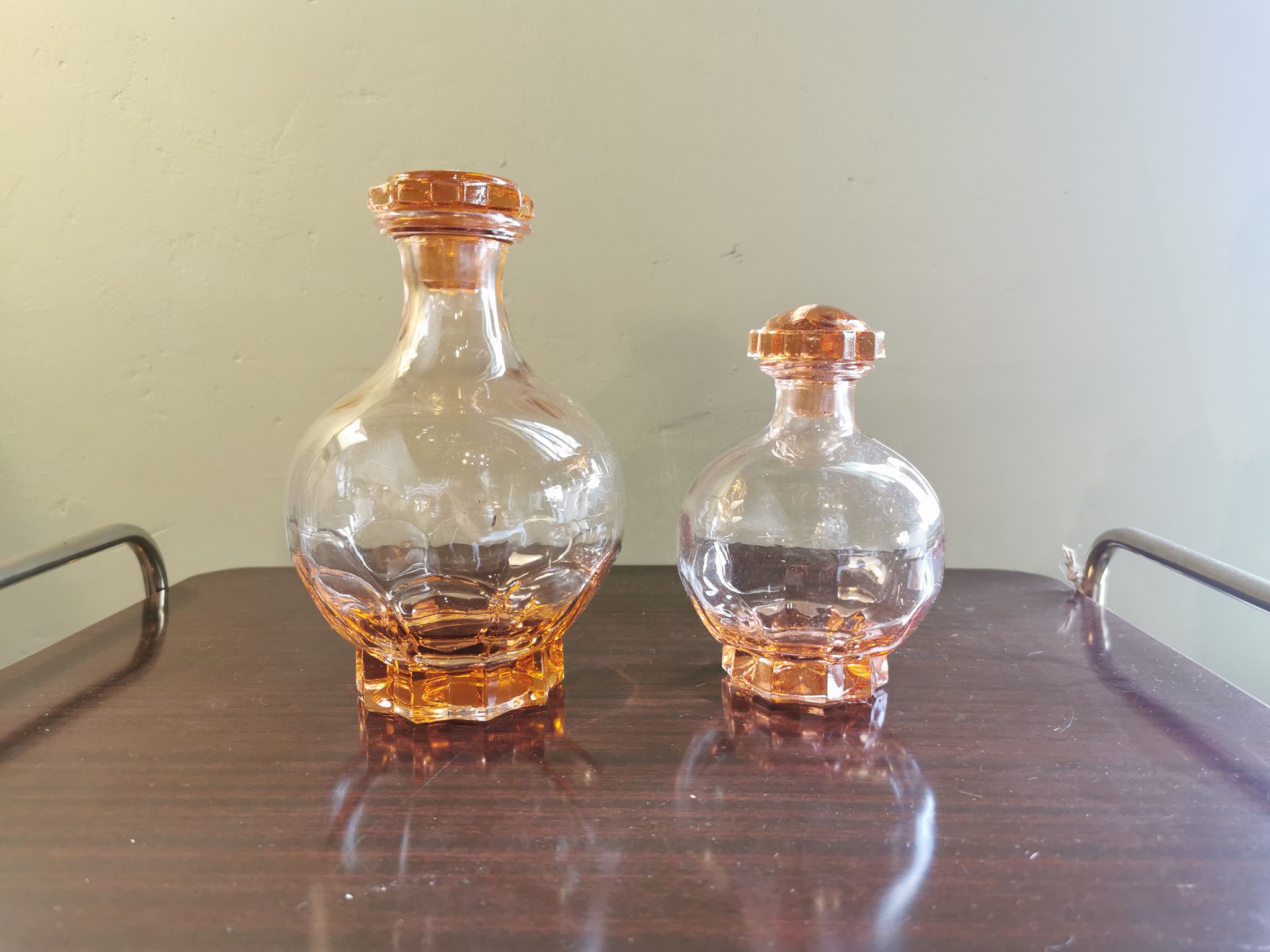 Paire de carafes rondes art déco