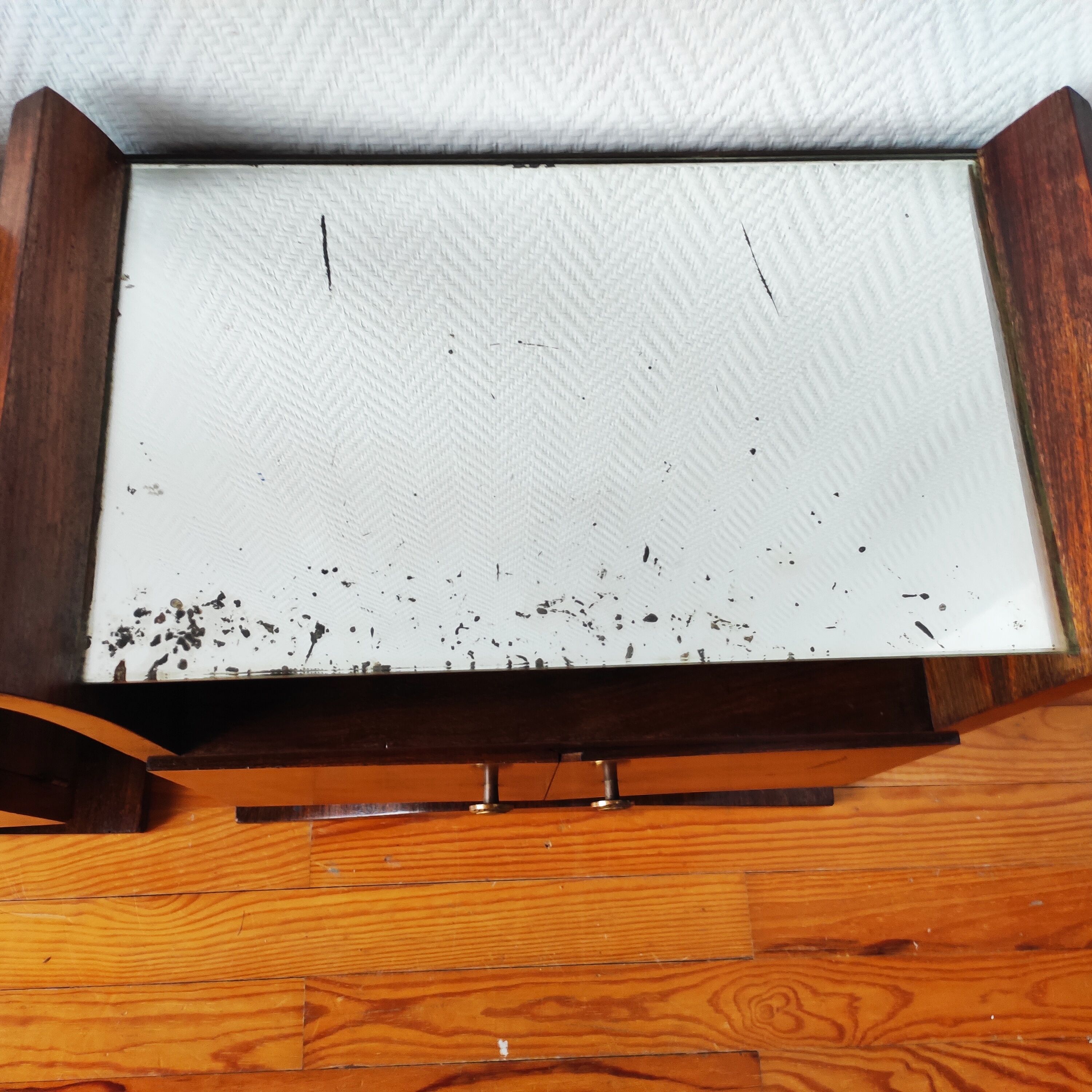 Pair of bedside tables