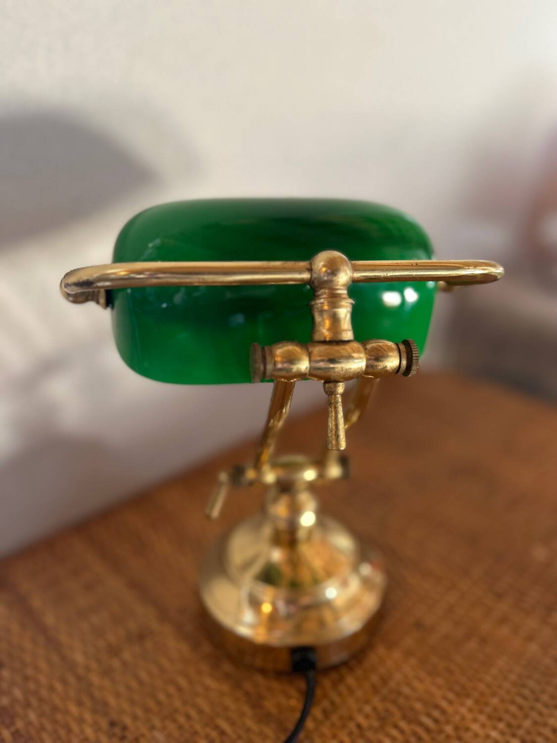 Vintage retro notary banker lamp