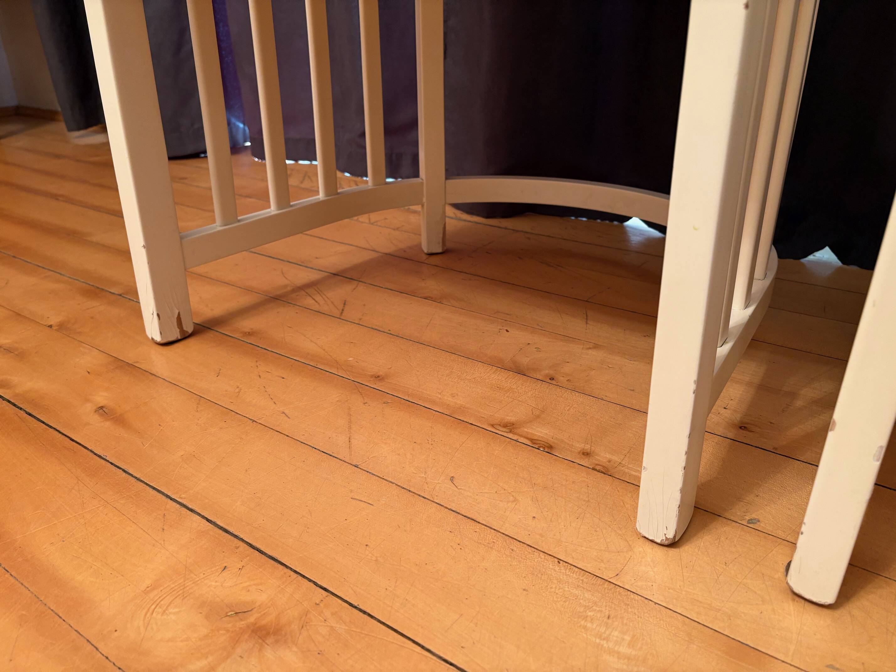 Pair of armchairs designed by Josef Hoffmann for Cabaret Fledermaus, Austri