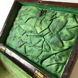 Jewelry box in wood and mother-of-pearl