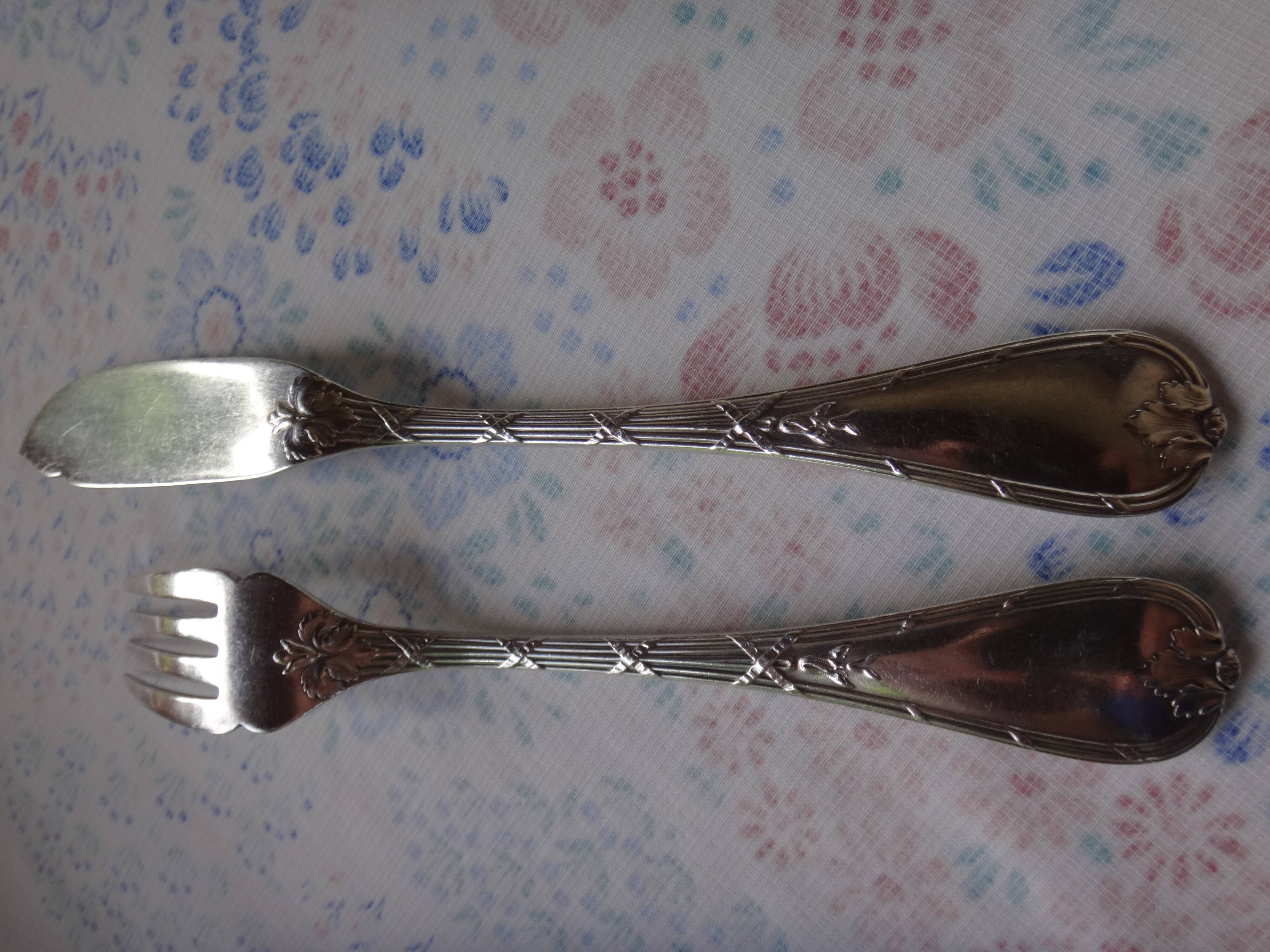 12 Christofle fish cutlery