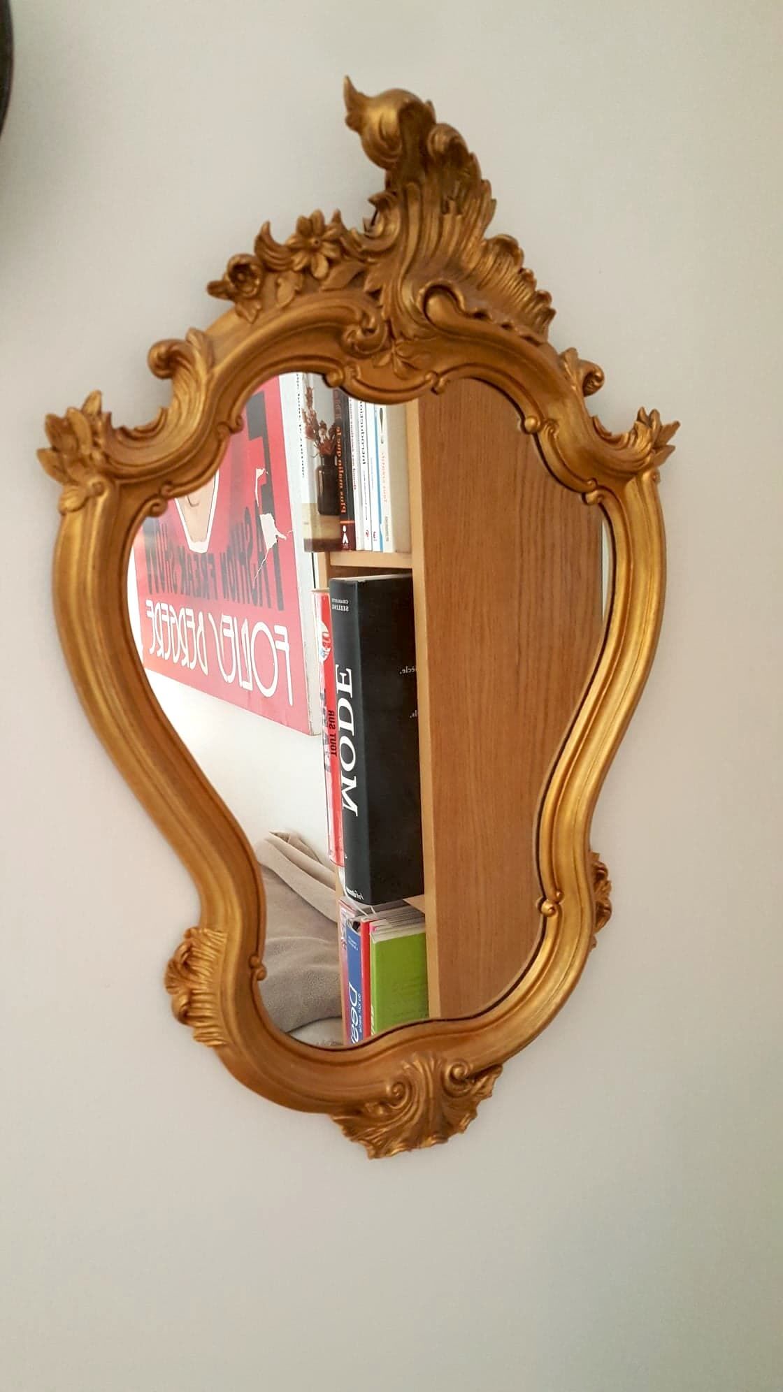 Louis XV-style gold mirror - 50x33cm