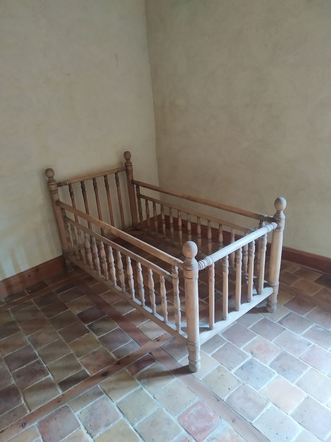 Child's bed
