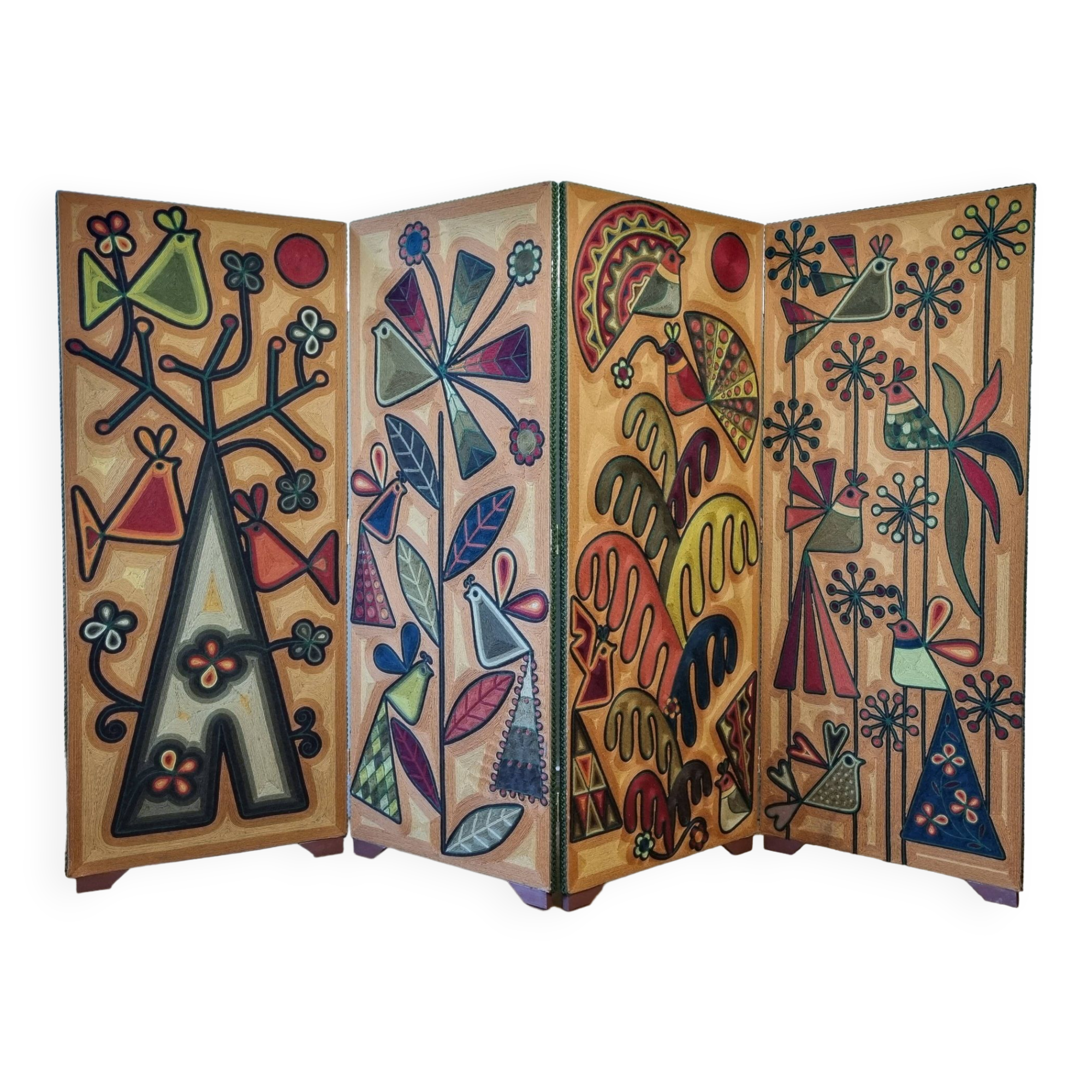 Screen decorated with wool threads, “Huichol” art, Sofia Ribeira, 124 cm