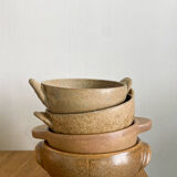 4 stoneware bowls