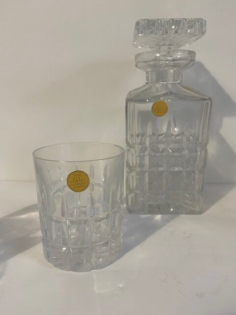 Crystal whisky service