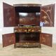 Cabinet chinois / oriental vintage avec feuille d'or / scène traditionnelle