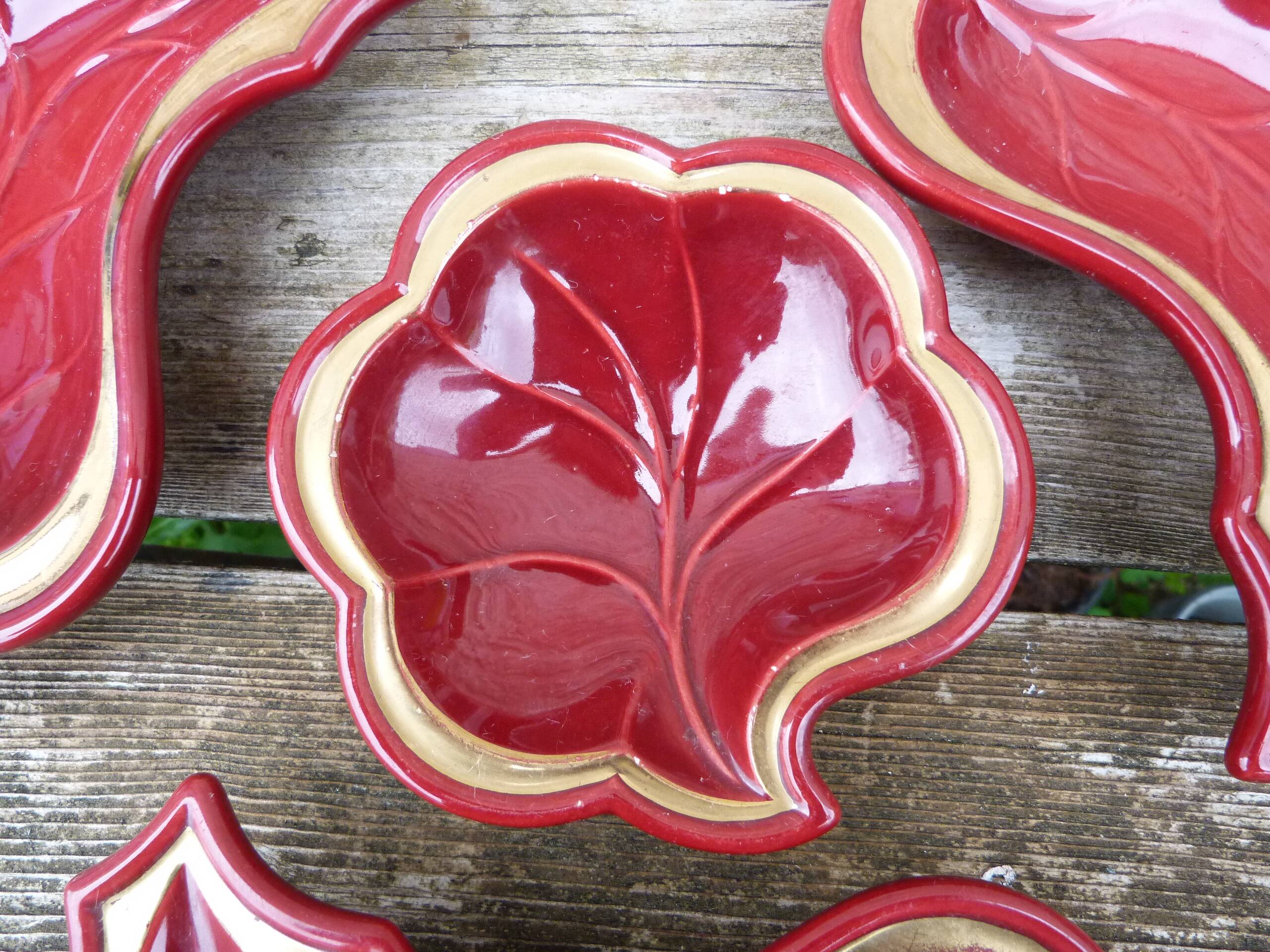 Set of vintage 1950s burgundy and gold ceramic serving dishes