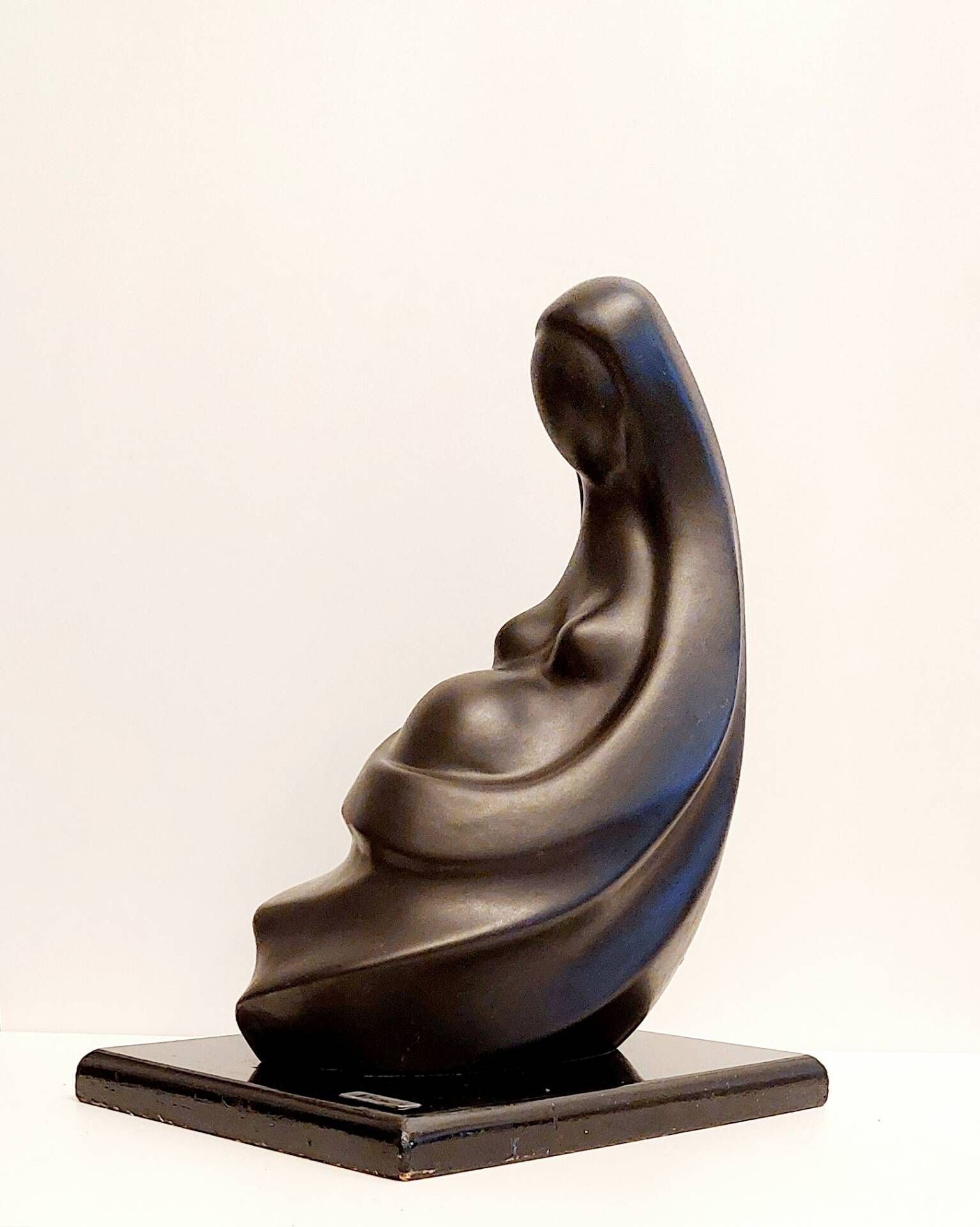 Modernist ceramic statuette