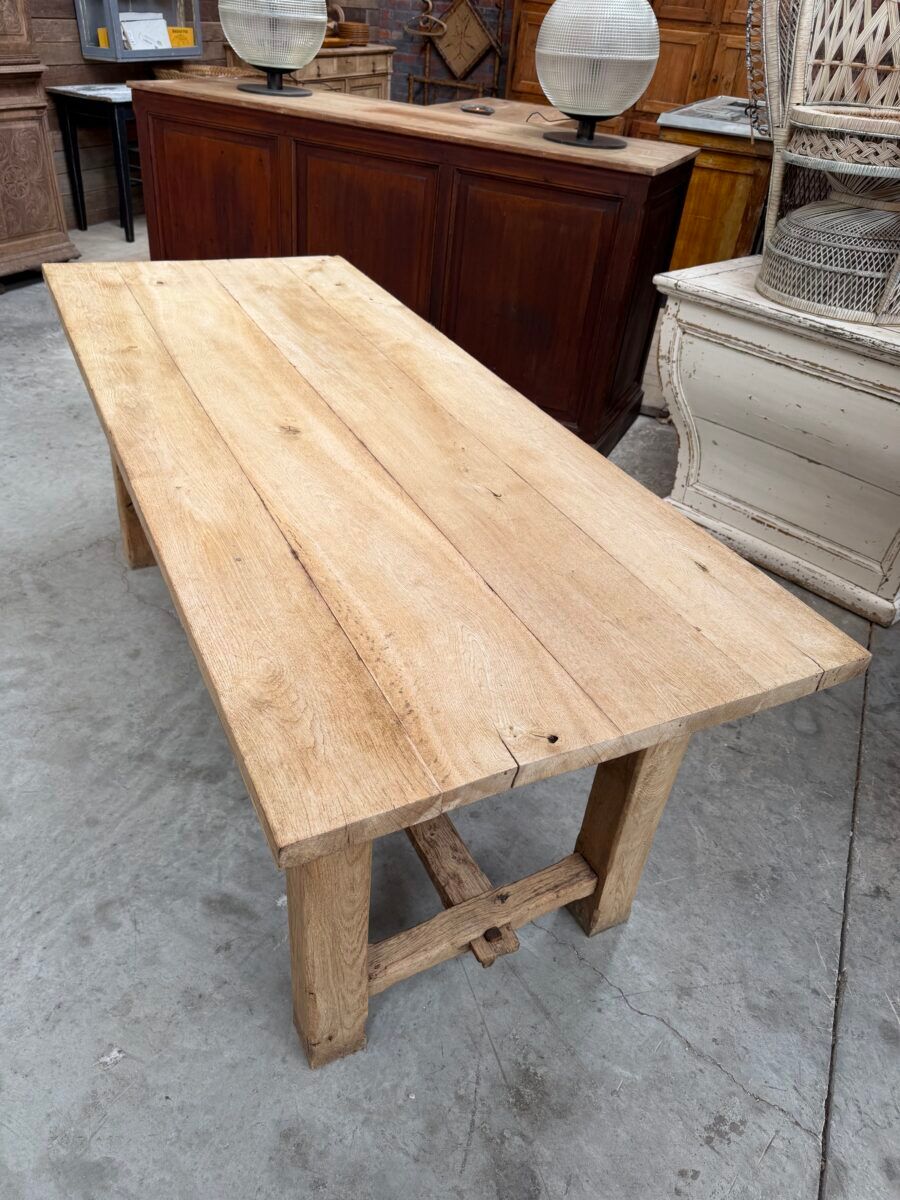 Mid-20th century oak farmhouse table