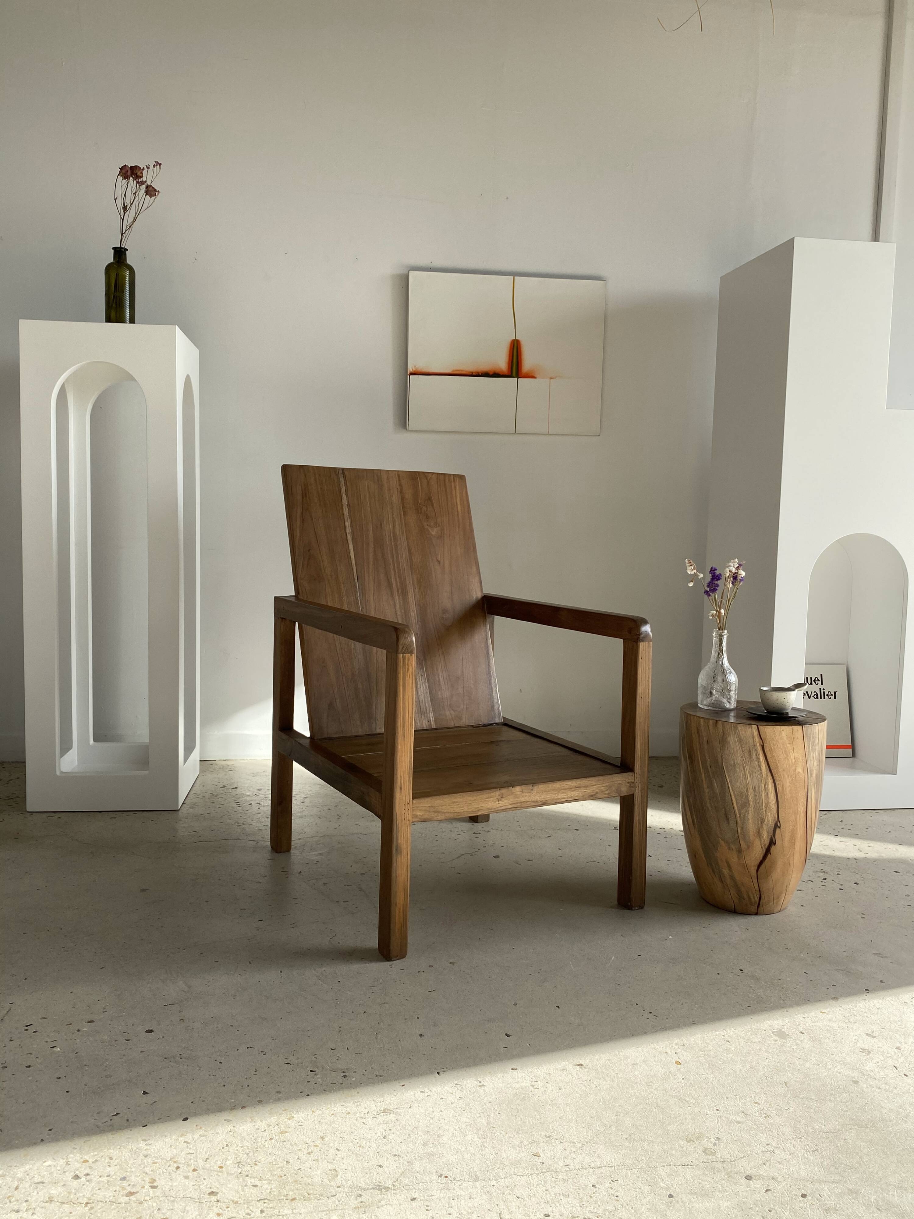 Armchair in natural wood (teak) minimalist design