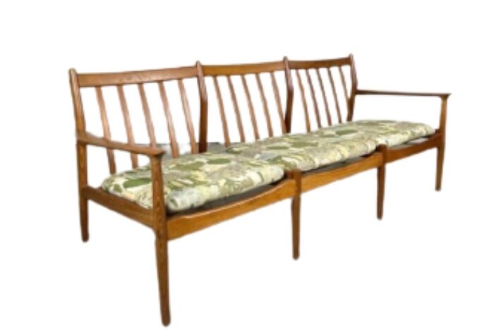 Scandinavian teak bench from the 50s, 60s, 70s