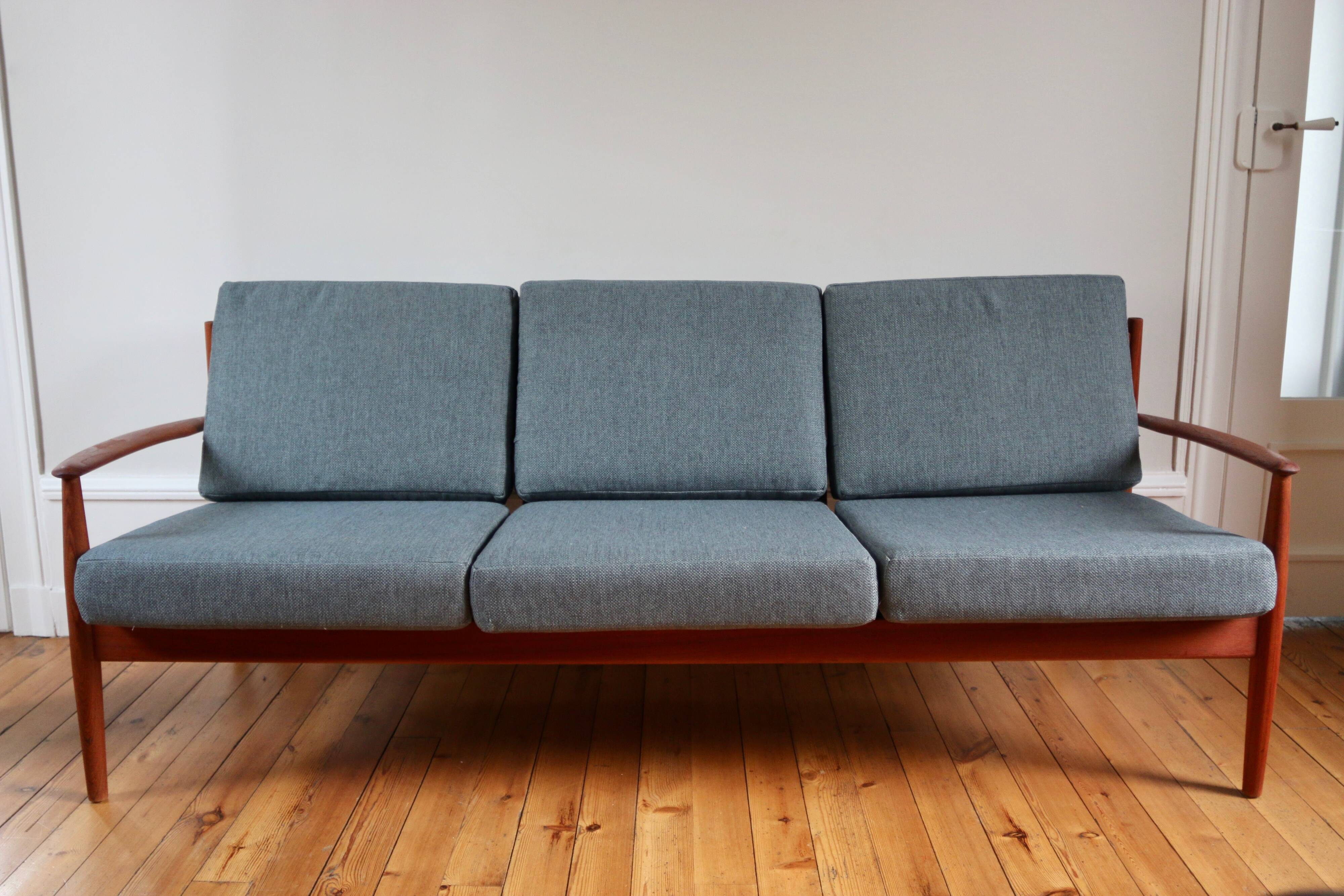 Scandinavian teak bench by Grete Jalk