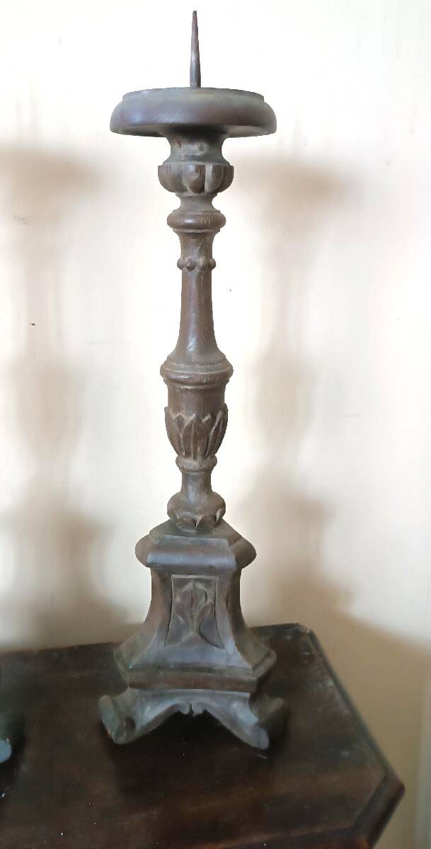 Pair of wooden candlesticks from Italy, late 18th century