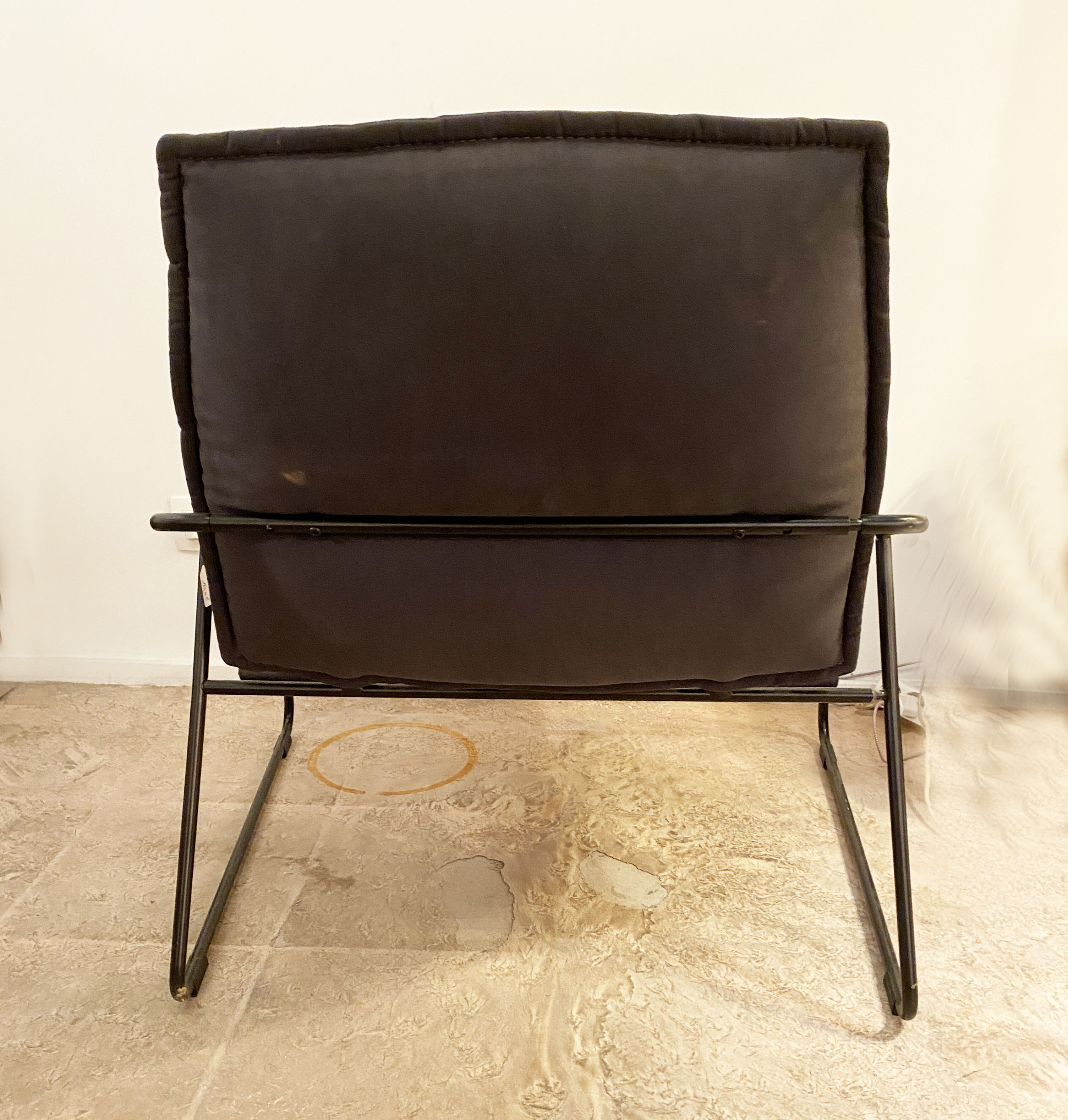Fauteuil tubulaire noir