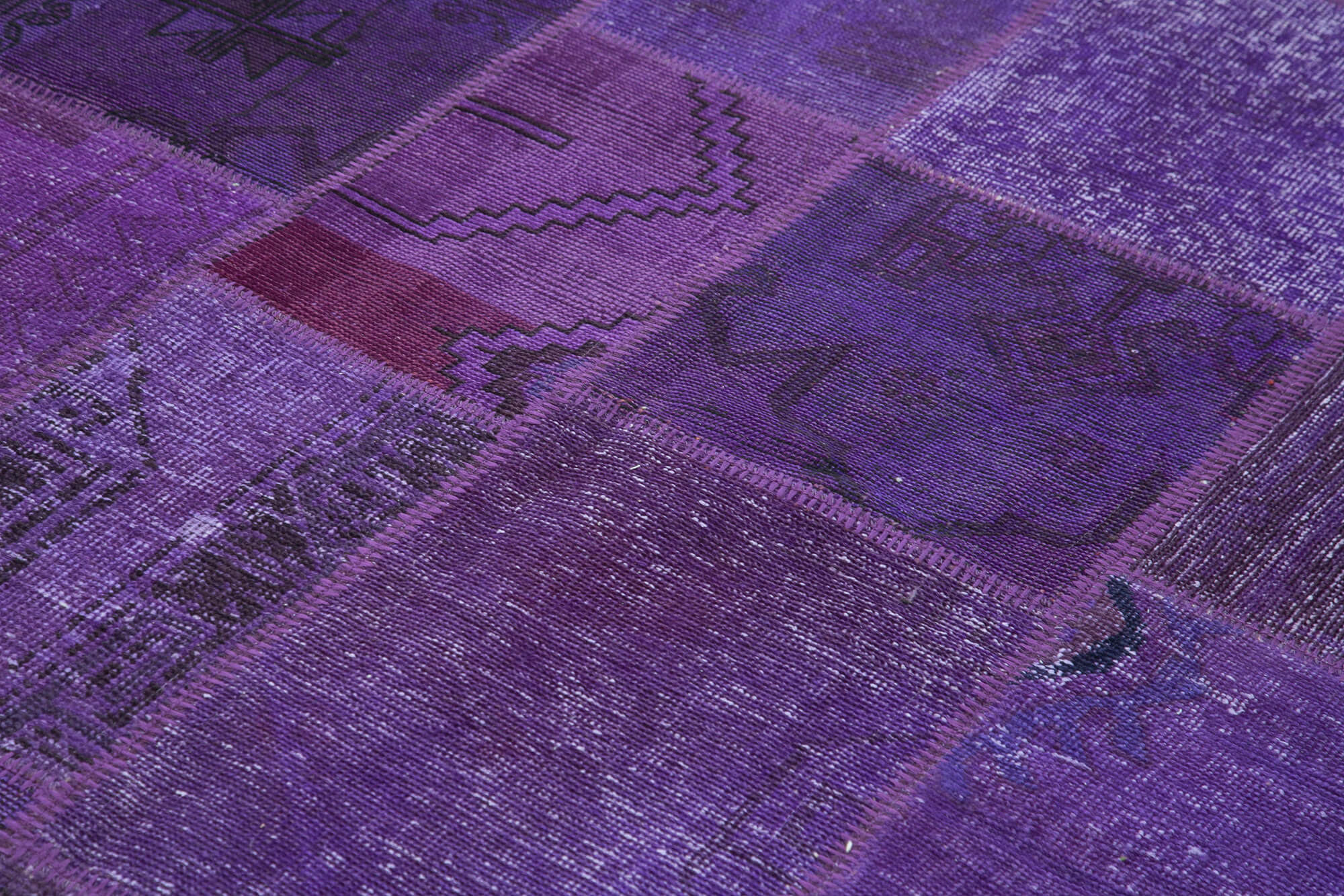 Hand-knotted turkish vintage 171 cm x 239 cm purple patchwork carpet