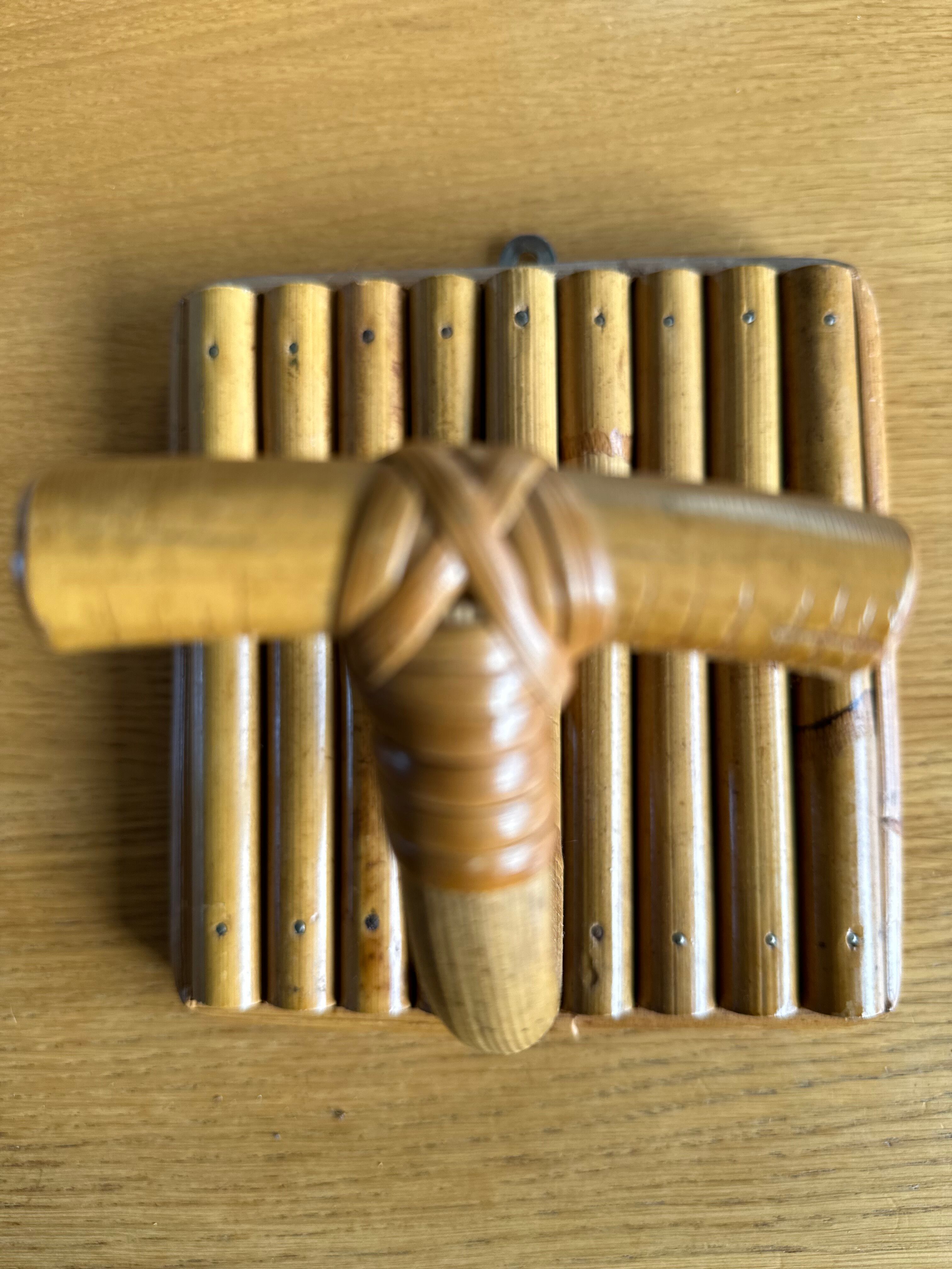 Pair patere vintage bamboo