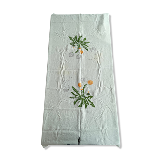 Square tablecloth 170 X 170 Hand-embroidered