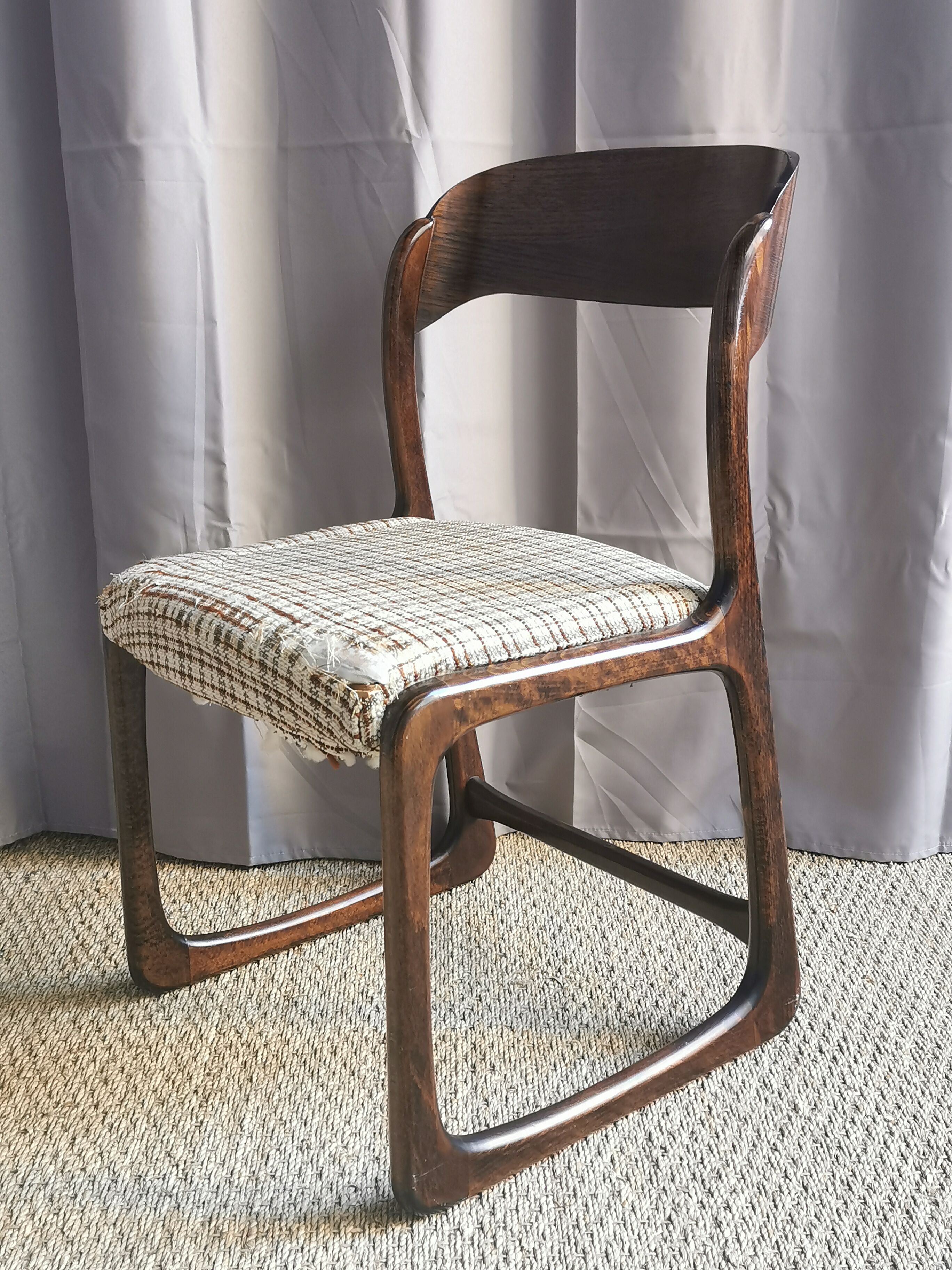 "Baumann" sled chair