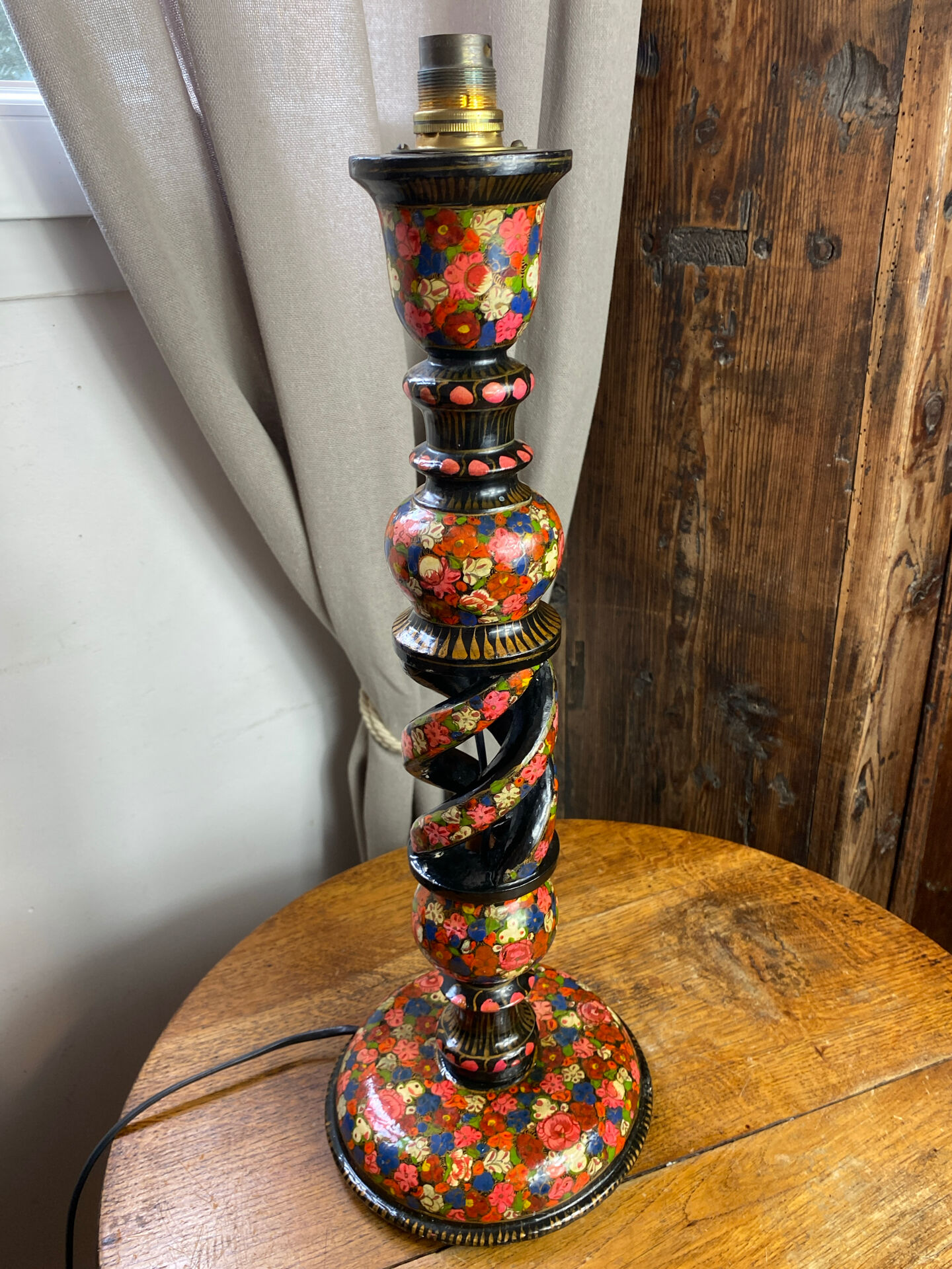 Kashmiri lamp base