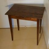 Extra feet zone desk