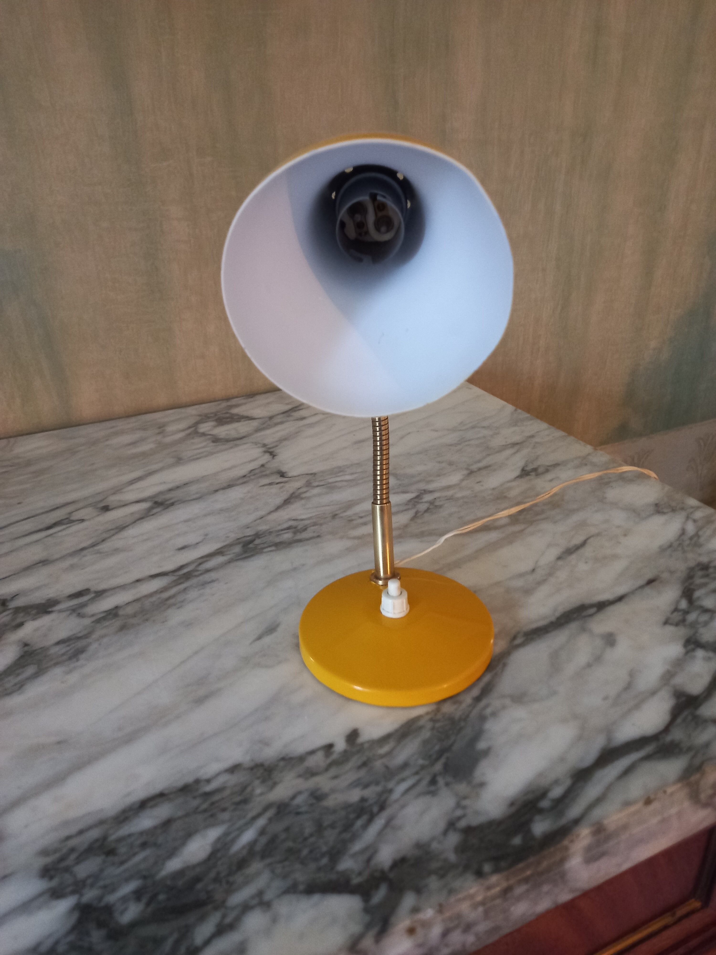 SMALL BEDSIDE LAMP