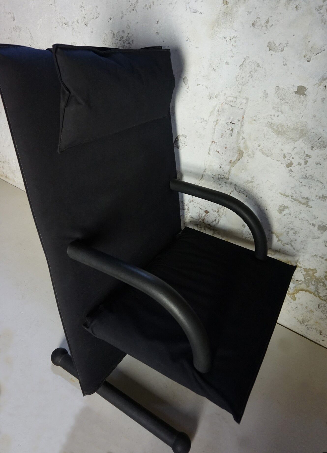 Vintage Black Canvas Highback T-Line Armchair by Burkhard Vogtherr by Arflex, 1984