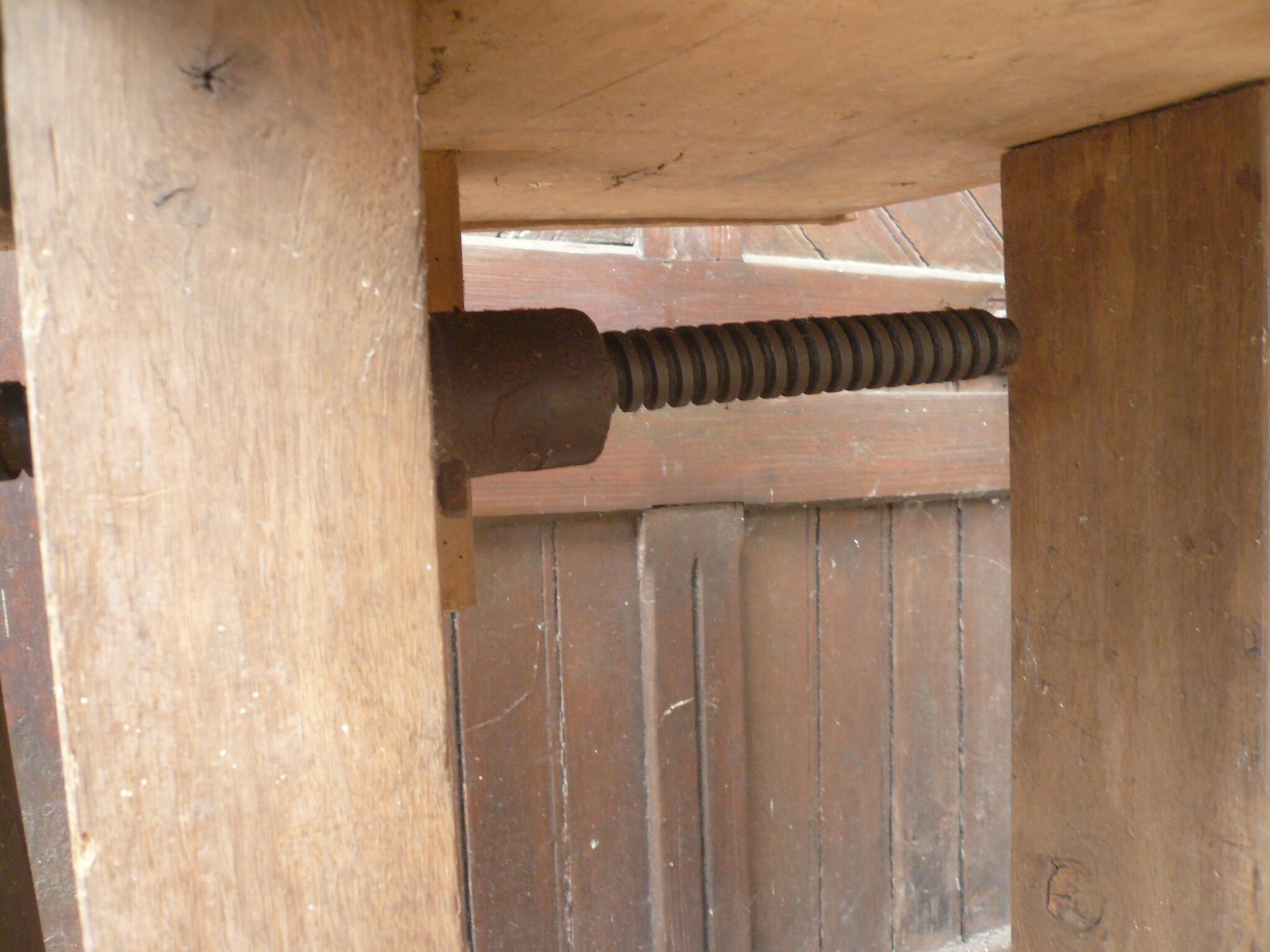 Massive wooden workbench