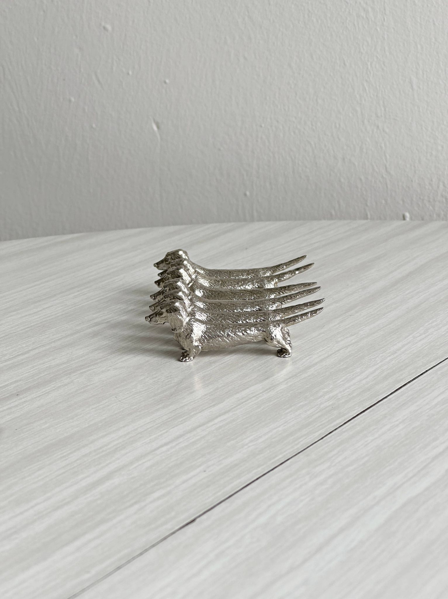 Lot de 6 porte-couteaux en forme de chien teckel