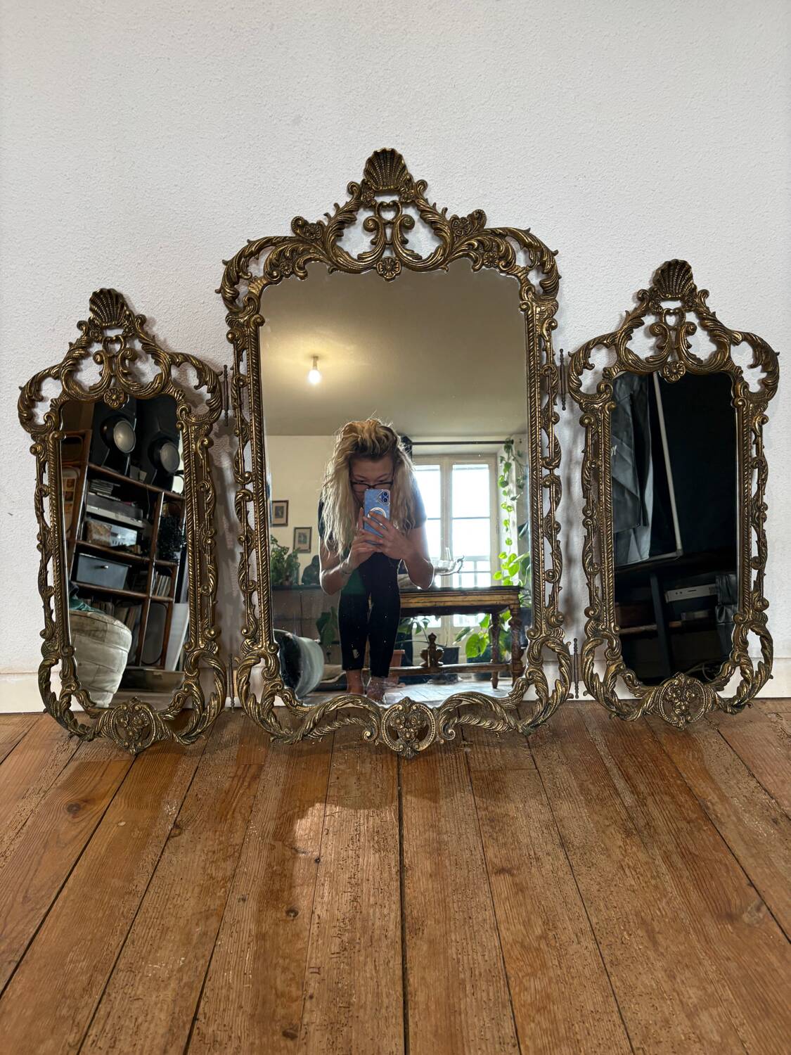 Triptyque Miroir Baroque/Rococo en laiton Doré, vers 1950 -M