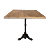 Table de bistrot