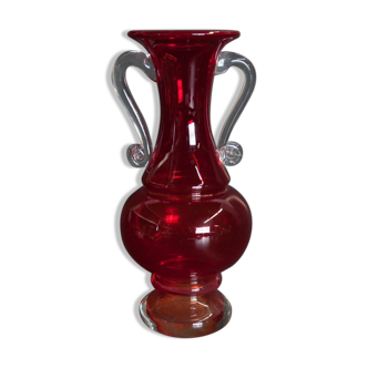 Vase rouge de la verrerie de Ząbkowice Pologne années 1980
