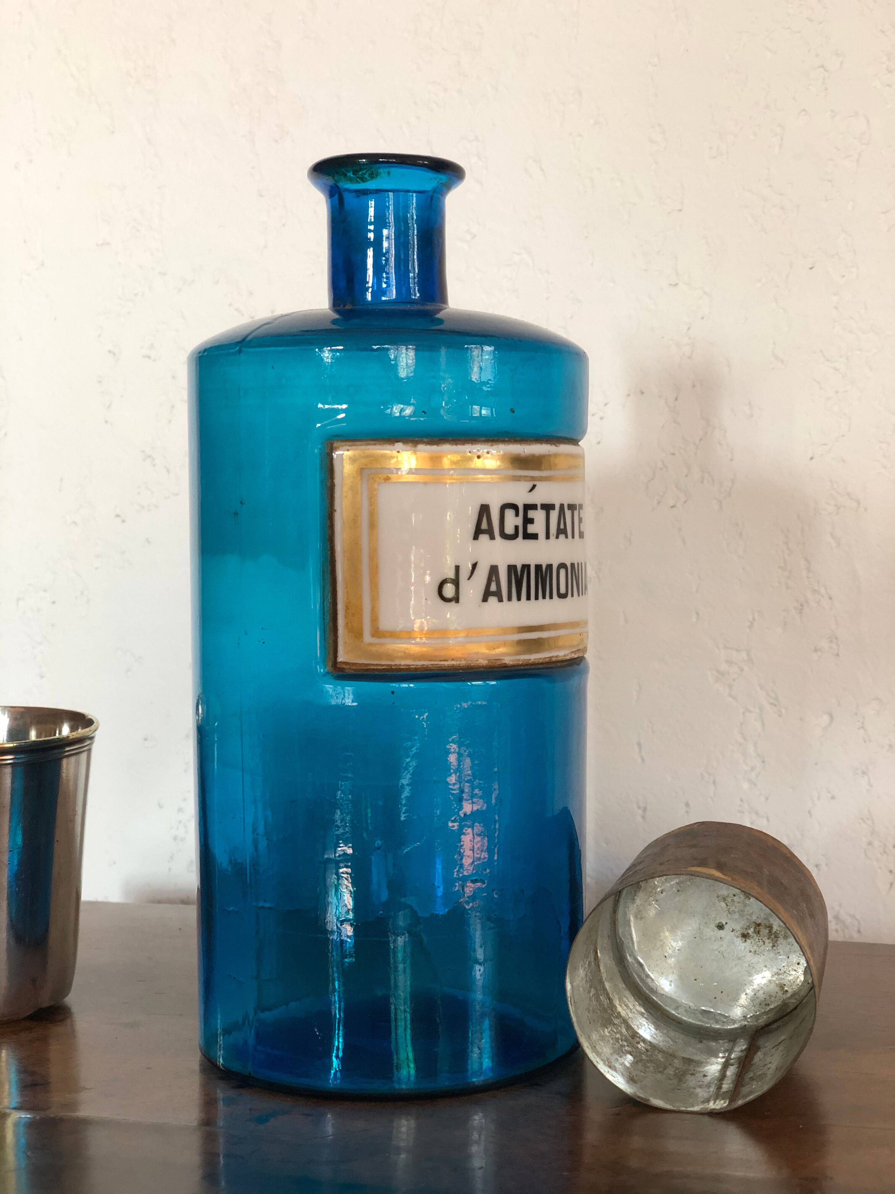 Napoleon III pharmacy pot