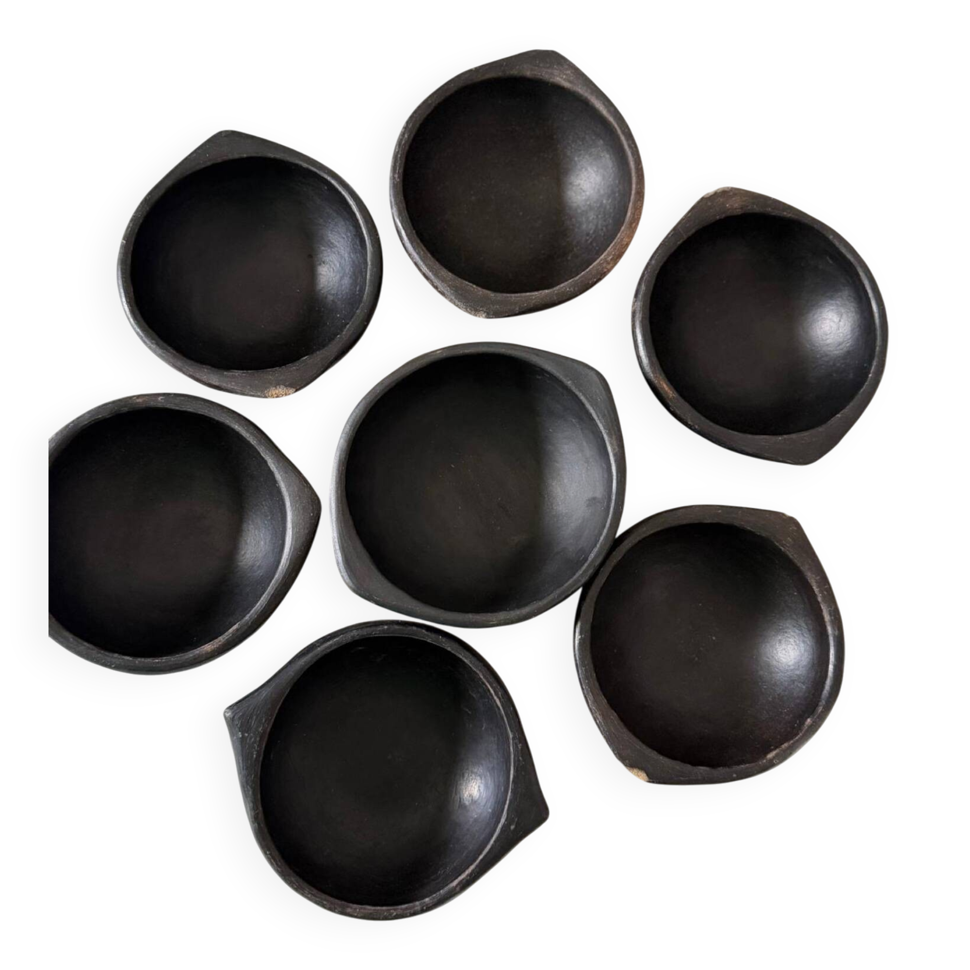 Lot of 7 vintage bowls