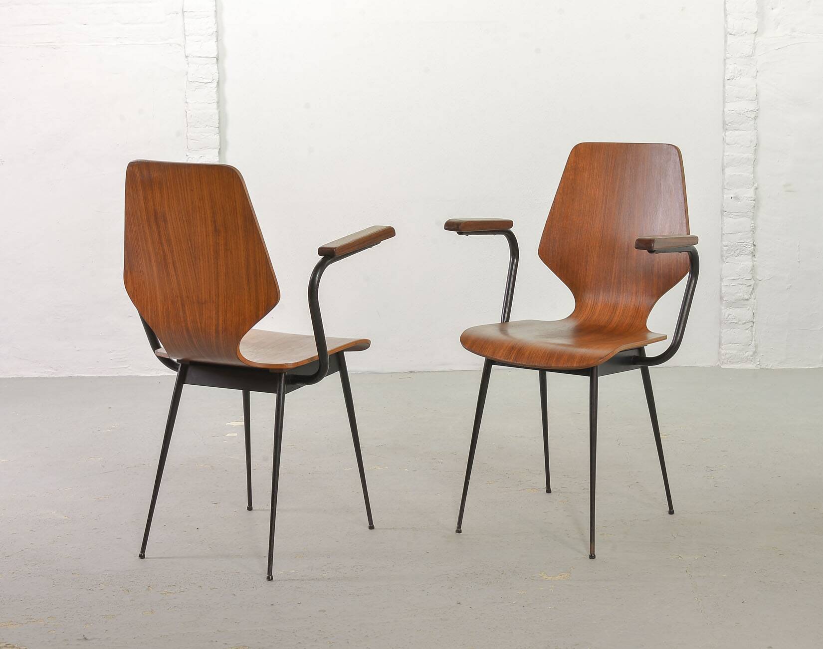 2 Carlo Ratti Style Minimalistic Plywood Side Chairs for Legni Curvati 50s