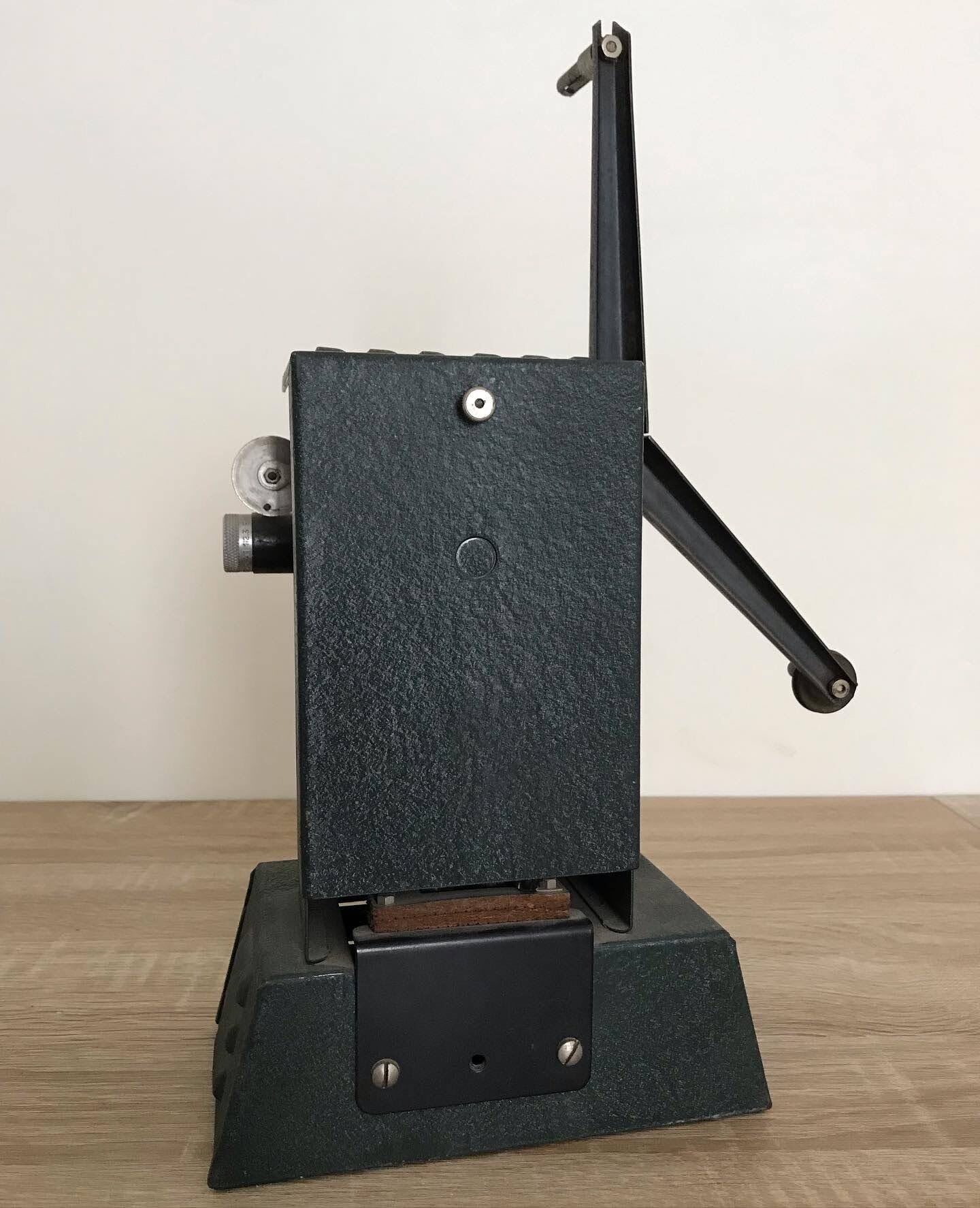 Projecteur De Cinéma Ancien Lapierre L60 - 8 Mm - Collection - Occasion