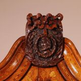 Vitrine hollandaise en marqueterie circa 1800