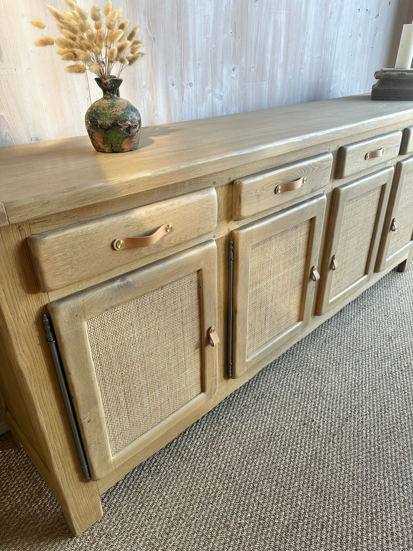Grande enfilade buffet en chêne massif et cannage – 242 cm